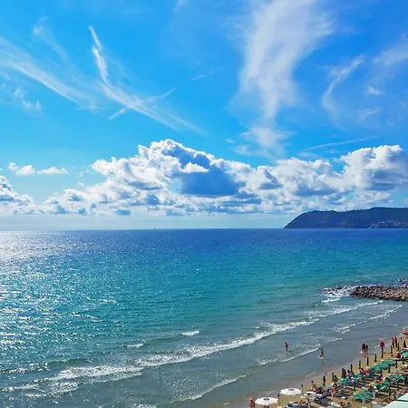 Bilo Lungomare 80mt From Sea Apartment